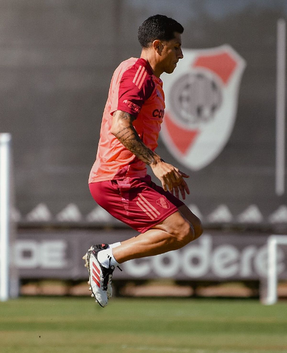 Enzo Pérez sintió el esfuerzo del inicio de temporada con River. Enzo Pérez sintió el esfuerzo del inicio de temporada con River.
