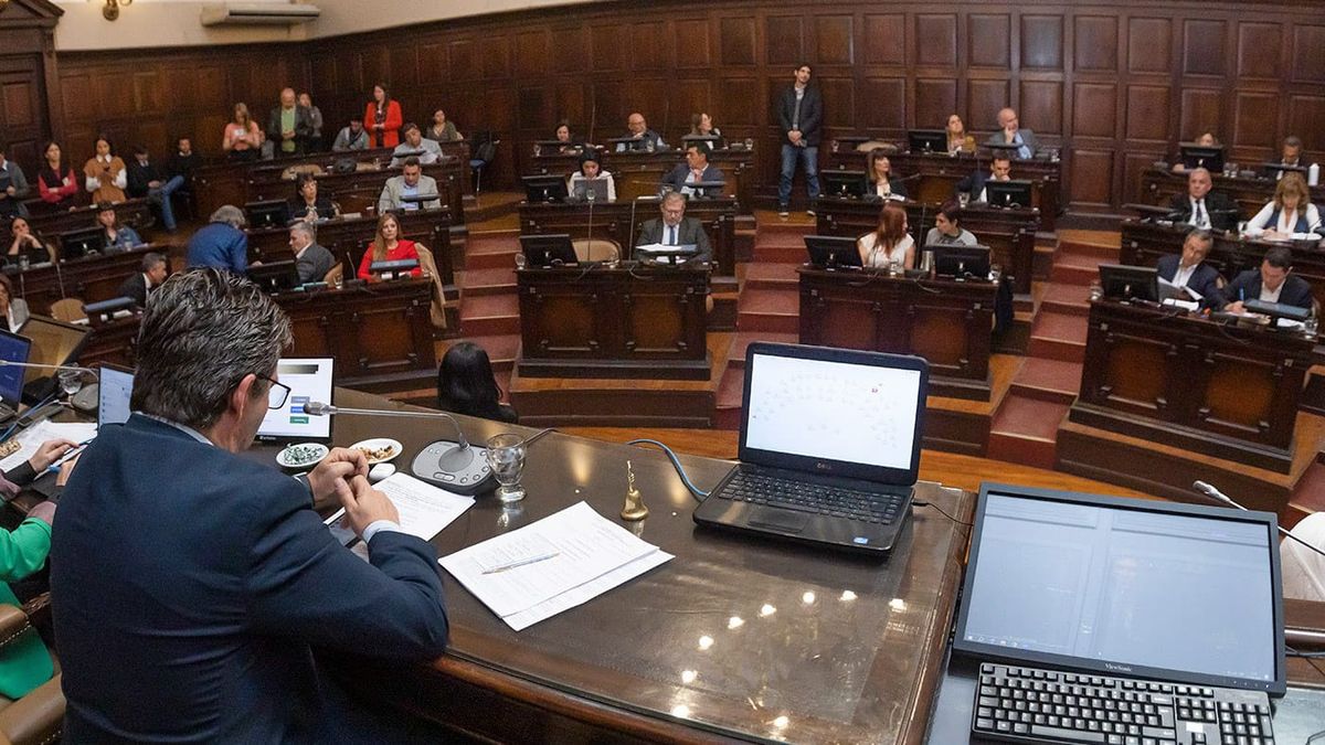 En Diputados, la alianza oficialista se quedó con 17 de las 24 bancas que se renovaban.  En Diputados, la alianza oficialista se quedó con 17 de las 24 bancas que se renovaban.