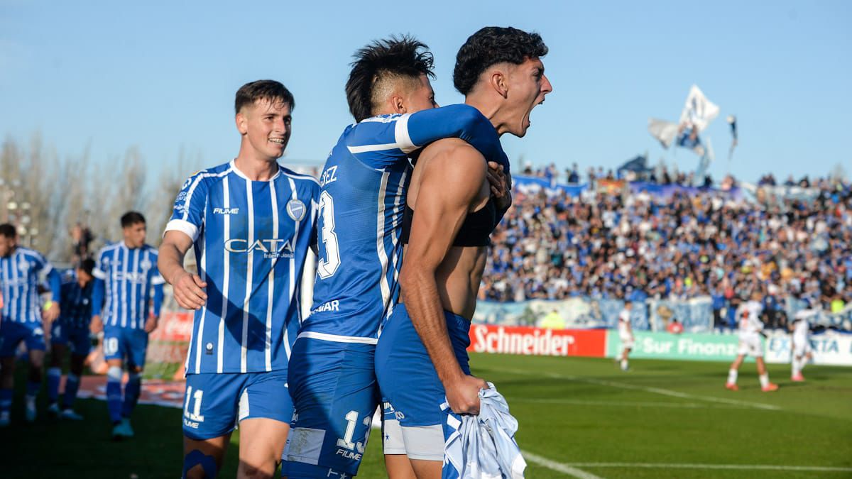 Platense derrotó a Godoy Cruz y sigue de racha