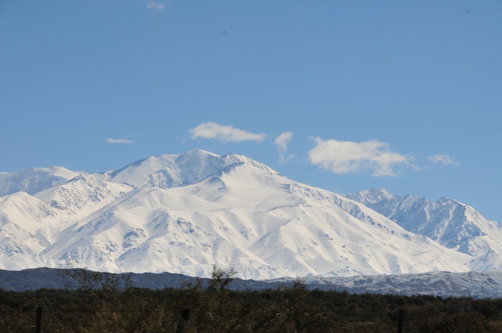 Los dos cuerpos congelados estaban cerca de la cima del cerro El Plata.