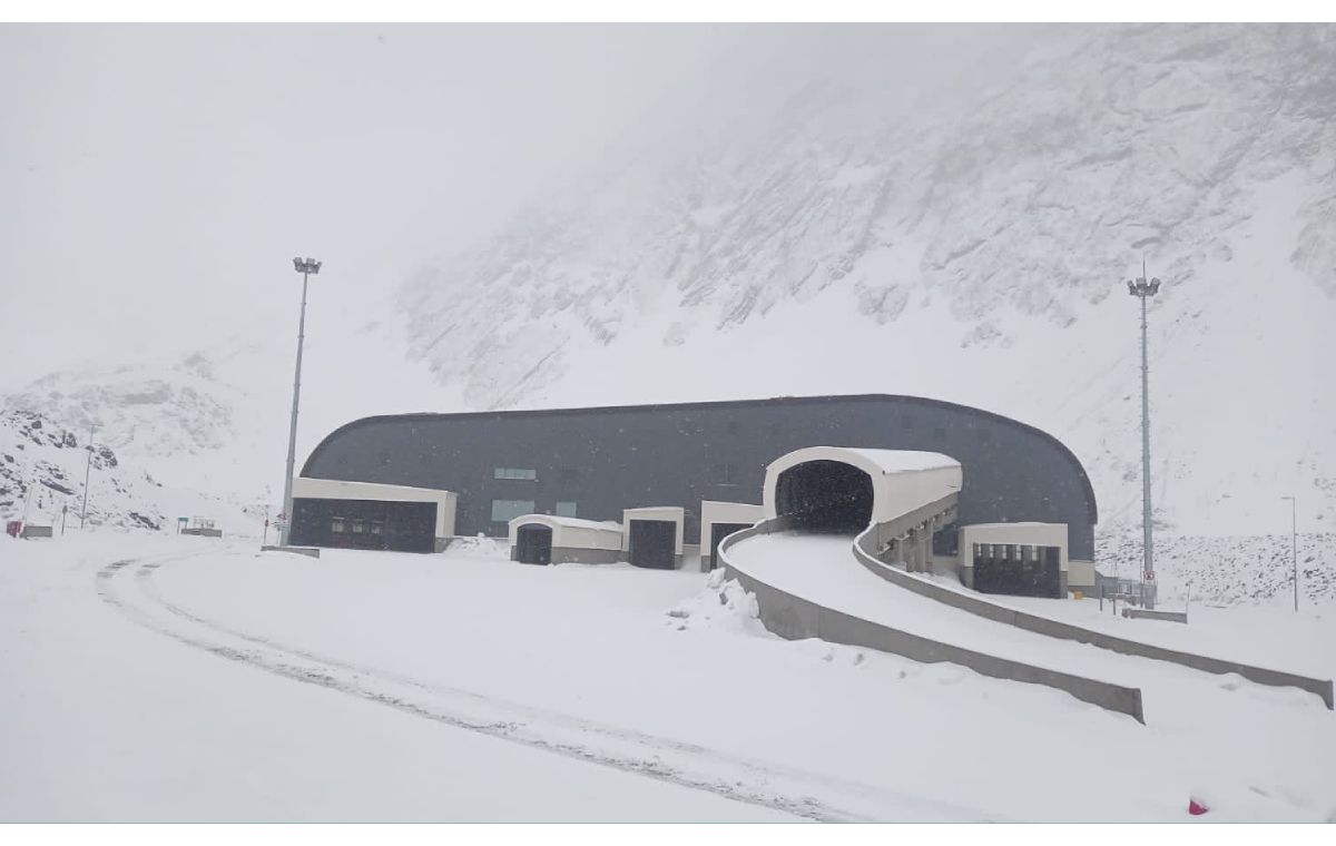 Desde las 14 se habilitó el paso a Chile sólo para transporte de carga.