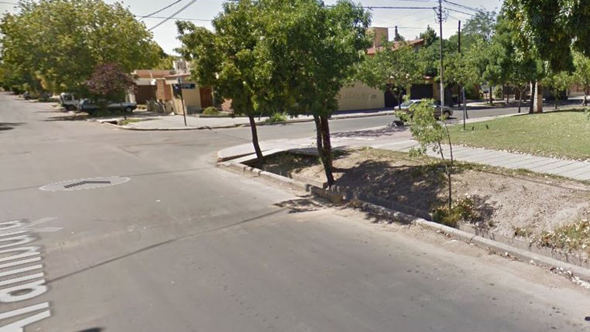 La calle Aramburu está en el barrio San Cayetano, más conocido como Alimentación.