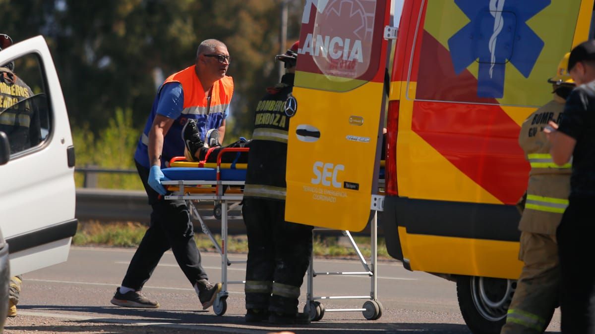 El motociclista de 19 años fue trasladado al Centro de Salud de Vista Flores