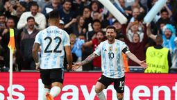 La Selección Argentina goleó 3 a 0 a Italia en la Finalíssima