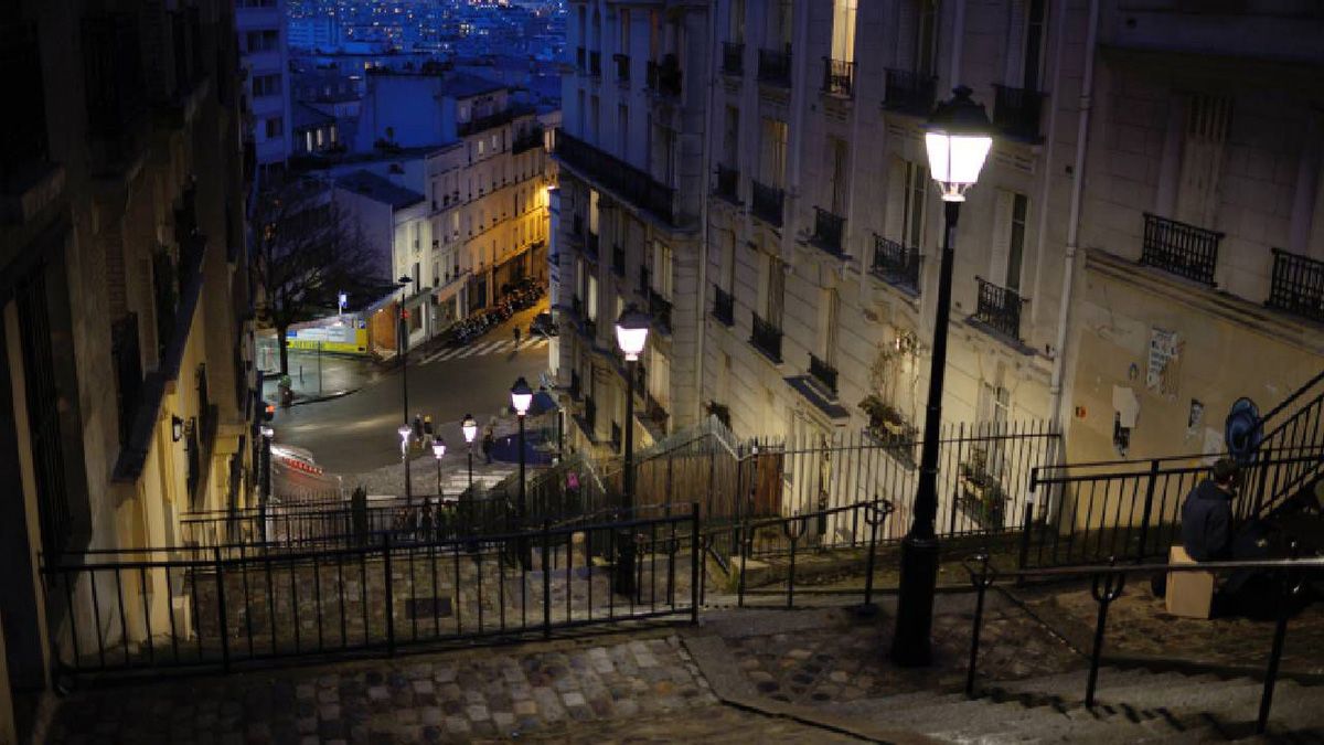 El cuerpo de la niña fue encontrado en un baúl, en un edificio en las afueras de París.