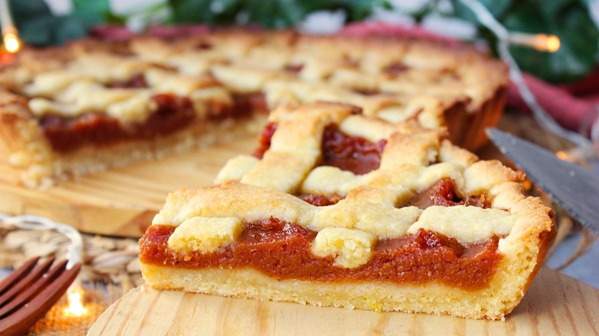 La pastafrola sin manteca es una opción económica y tiene una receta fácil. La pastafrola sin manteca es una opción económica y tiene una receta fácil.