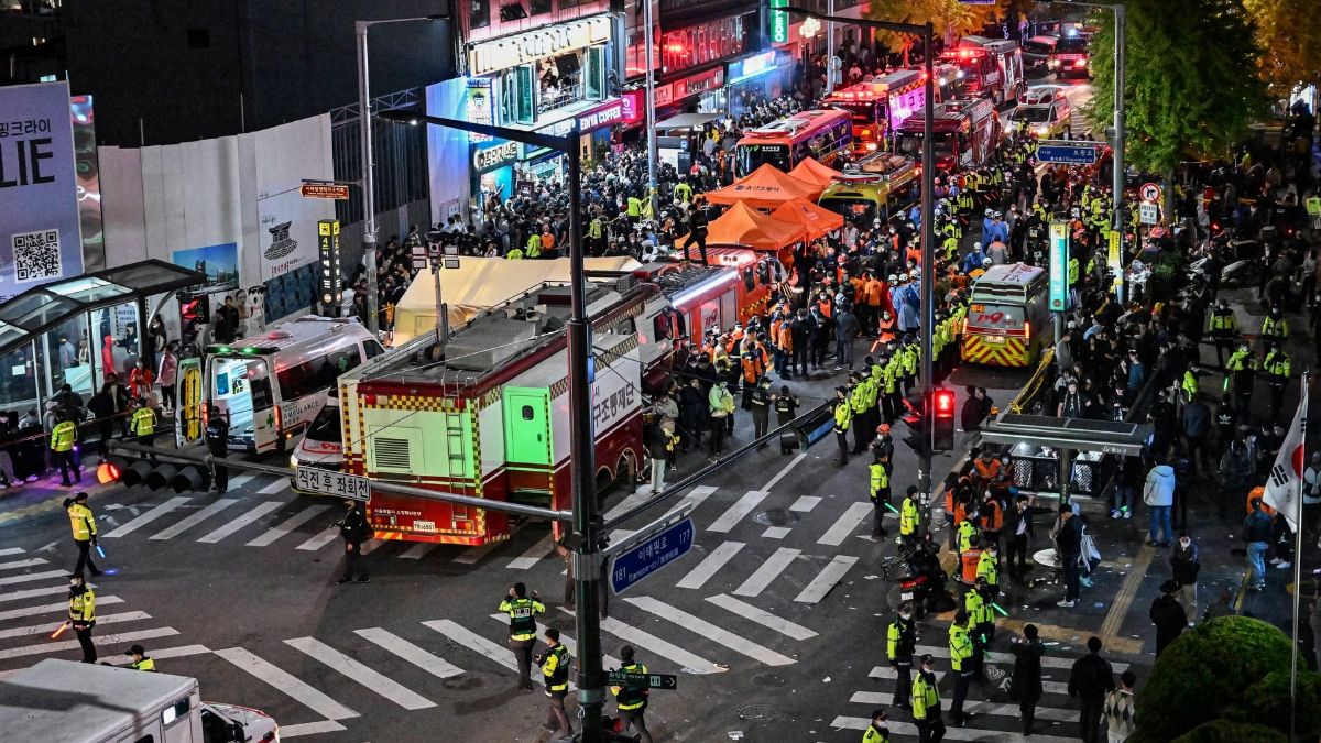 La avalancha humana produjo la muerte de 150 personas. La avalancha humana produjo la muerte de 150 personas.