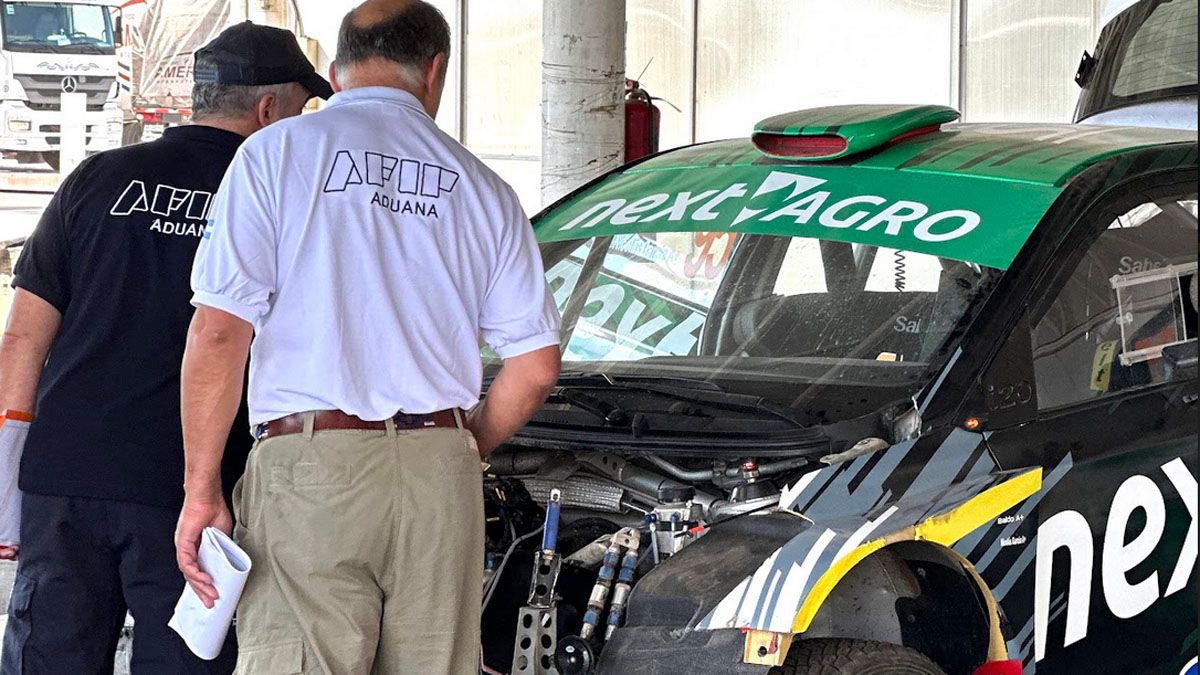 Los funcionarios aseguraron que están acostumbrados a encontrarse con extensos contratos para cubrir cualquier inconveniente en la aduana.