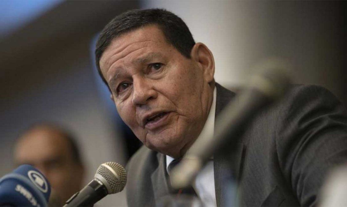 La guerra dialéctica entre el "Bolsonaro team" y Argentina sigue; y el encargado de "disparar" fue esta vez el vicepresidente de Brasil, Hamilton Mourao, que nos calificó de "eterno mendigo".
