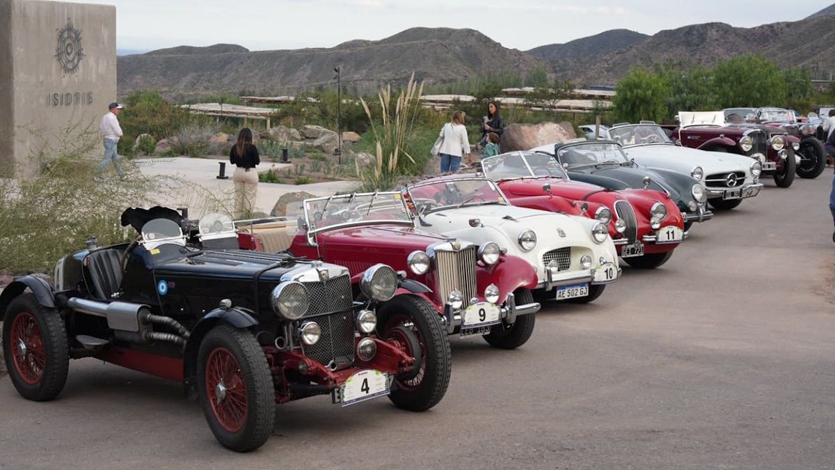 Los vehículos recorrieron Puesto del Indio - Isidris. Los vehículos recorrieron Puesto del Indio - Isidris.