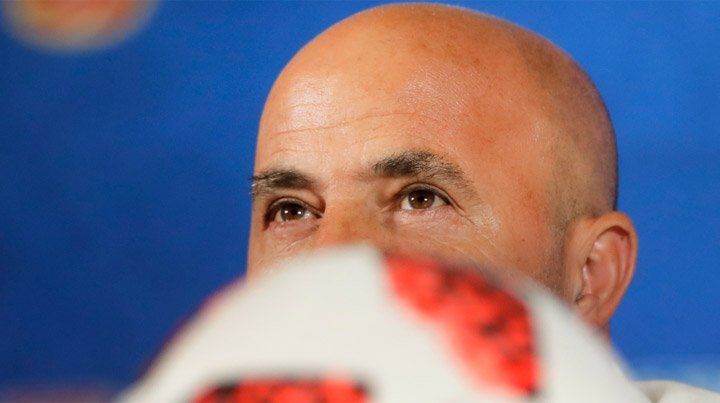 Sampaoli sigue siendo pisoteado