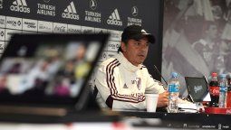 Gallardo: del no tiene miedo de jugar a la dura crítica a la AFA