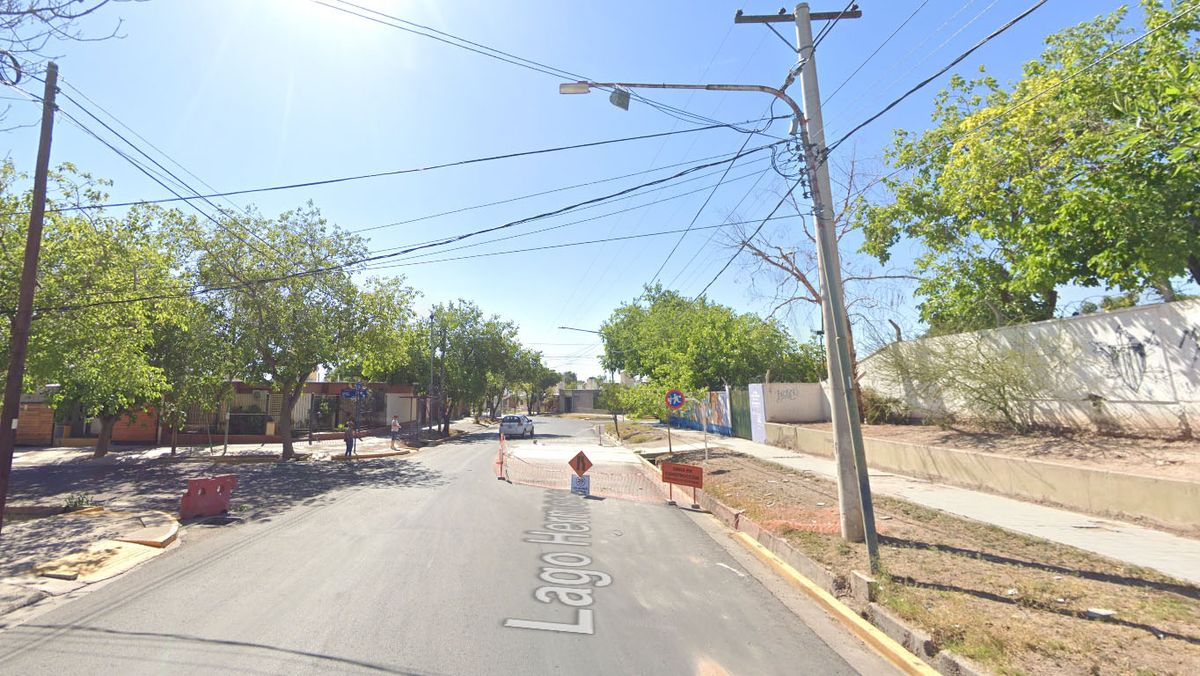 Los sospechosos intentaron robar cables en calles Lago Hermoso y Laguna del Toro, de Godoy Cruz. Los sospechosos intentaron robar cables en calles Lago Hermoso y Laguna del Toro, de Godoy Cruz. 