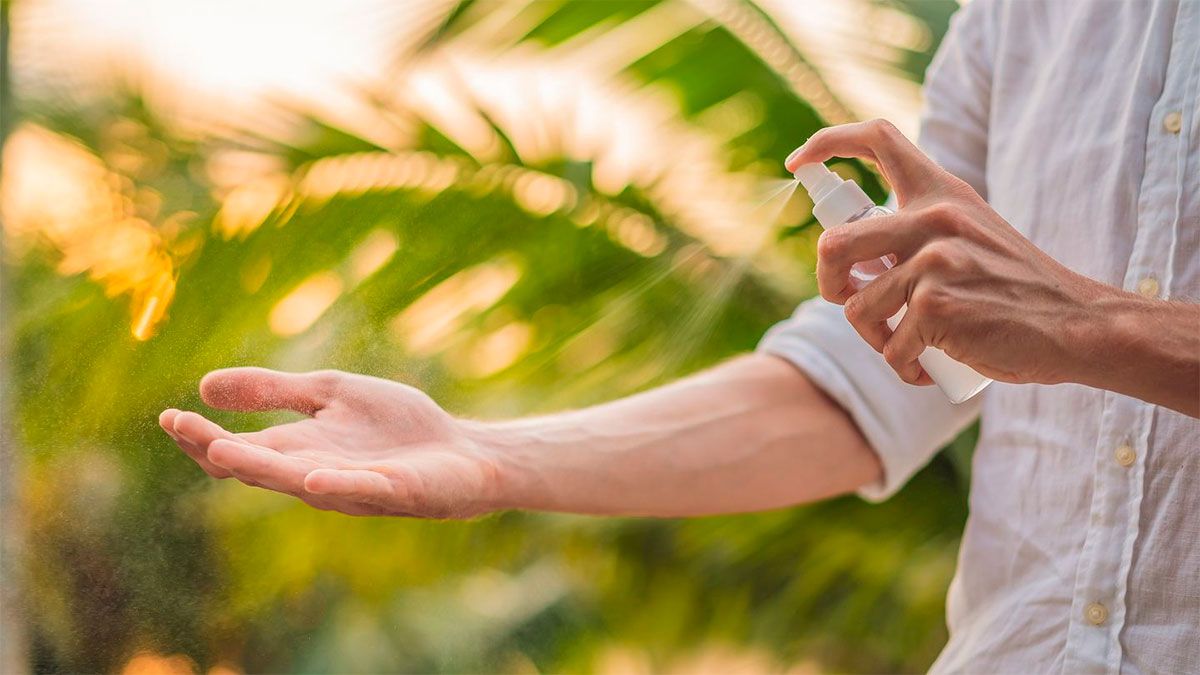 Dengue: ante el faltante de repelente se creó uno propio y fue aprobado. Dengue: ante el faltante de repelente se creó uno propio y fue aprobado.