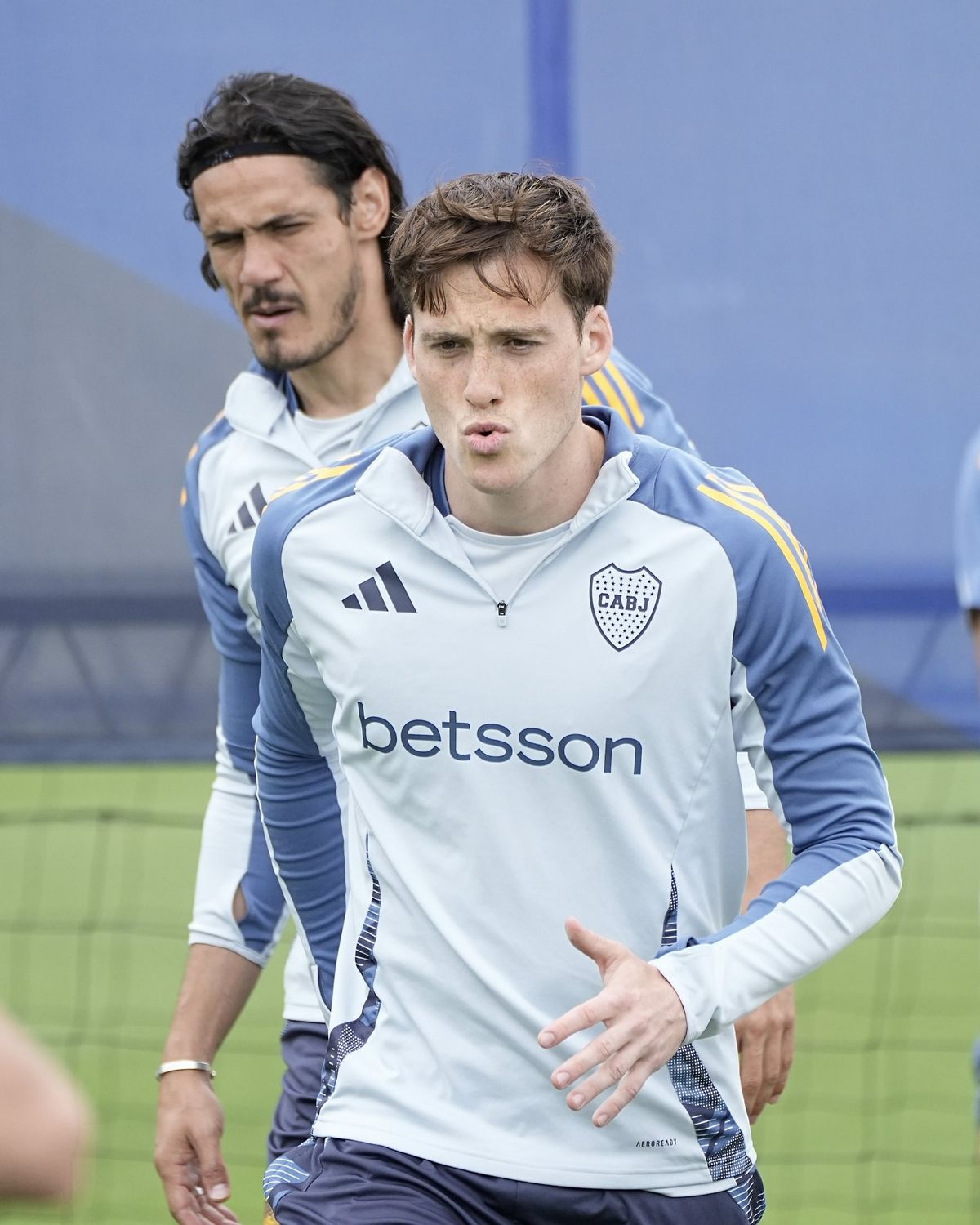 Jabes Saralegui sería elegido titular por Fernando Gago en Boca ante Lanús. Jabes Saralegui sería elegido titular por Fernando Gago en Boca ante Lanús.