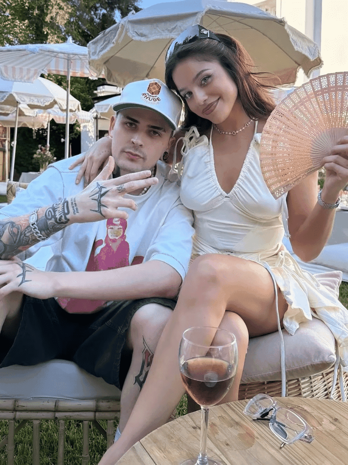 Emilia Mernes estrena sus 28 años confirmando que es la reina del off-white: mini ultra XS, brillos y más. Emilia Mernes estrena sus 28 años confirmando que es la reina del off-white: mini ultra XS, brillos y más.