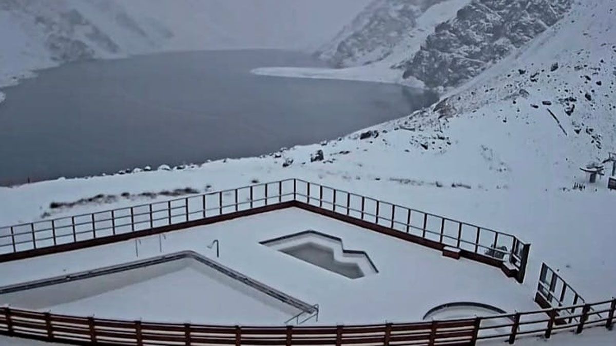 La nevada copó el sector de la Laguna del Inca, en El Portillo, Chile.
