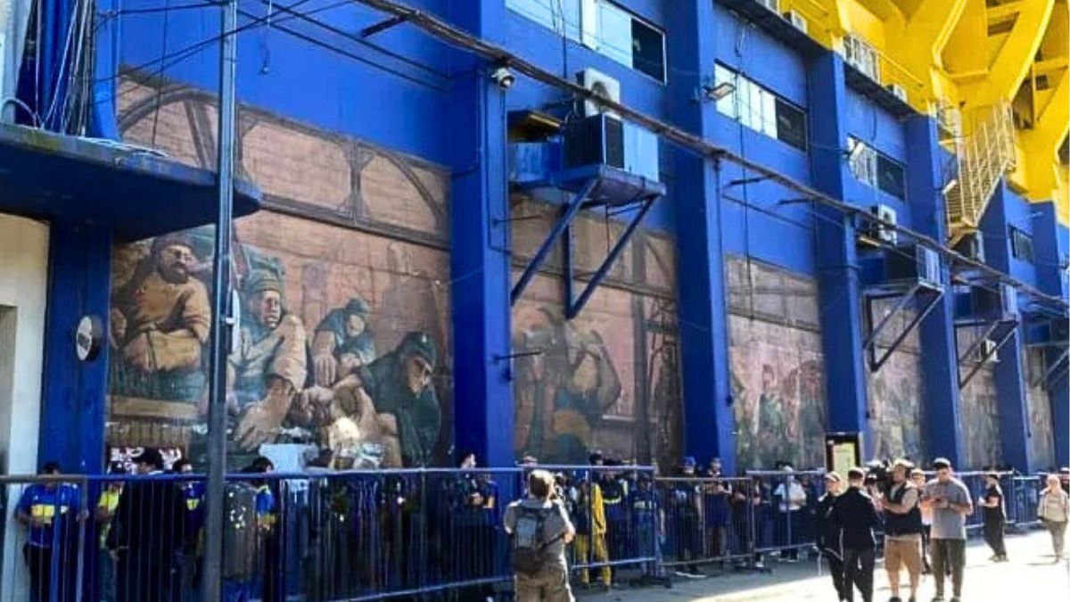 El último adiós a Miguel Ángel Russo: el emotivo cortejo fúnebre salió de La Bombonera