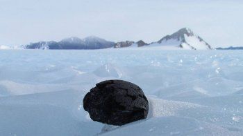 Hallaron el material más antiguo de la Tierra dentro de un meteorito