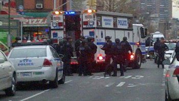 Tirotearon una patrulla en Brooklyn y mataron a dos policías