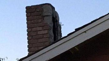 Un ladrón murió encerrado en la chimenea de la casa que intentó asaltar