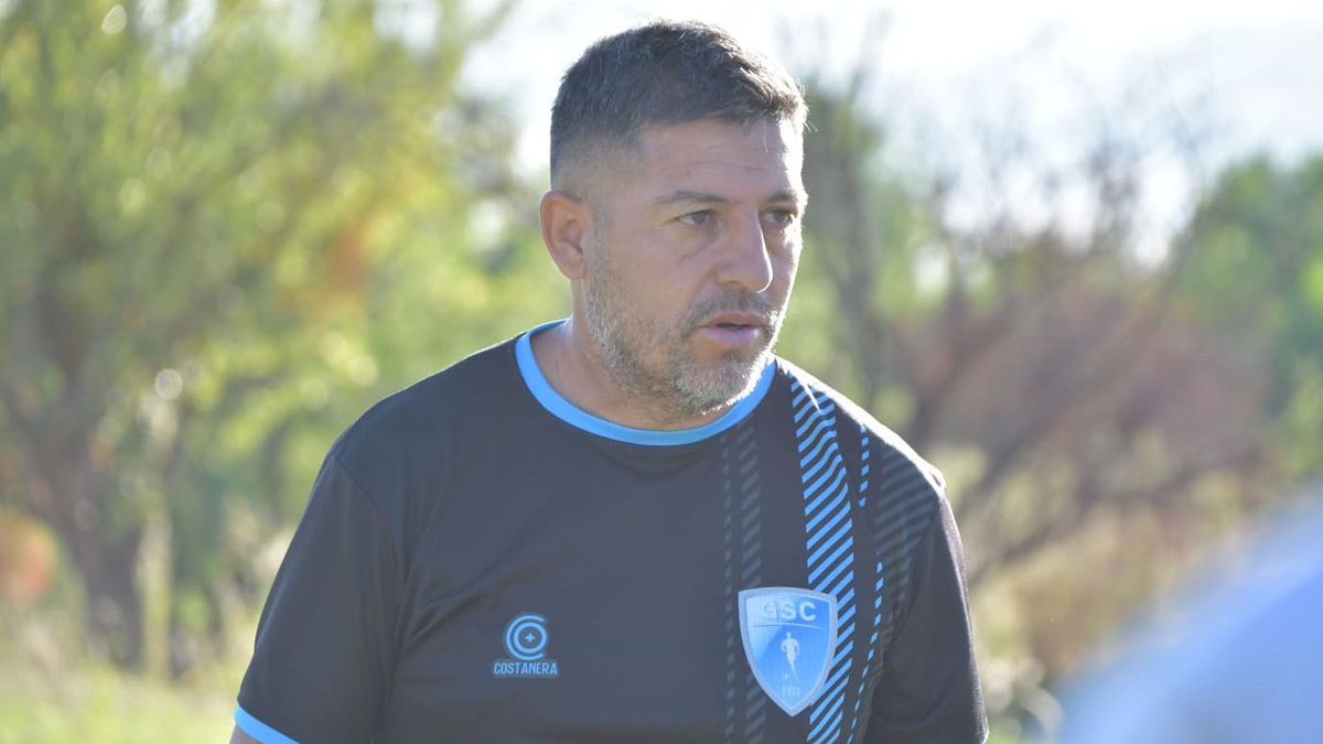 Pablo Jofré es el DT de Gutiérrez Sport Club. Pablo Jofré es el DT de Gutiérrez Sport Club.