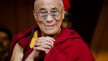 El dalái lama cree que Putin quiere reconstruir el Muro de Berlín