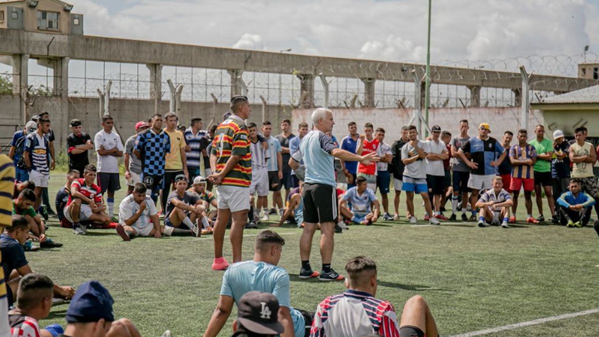 Coco Oderigo, fundador de Espartanos, brindará una charla libre y gratuita. Coco Oderigo, fundador de Espartanos, brindará una charla libre y gratuita.