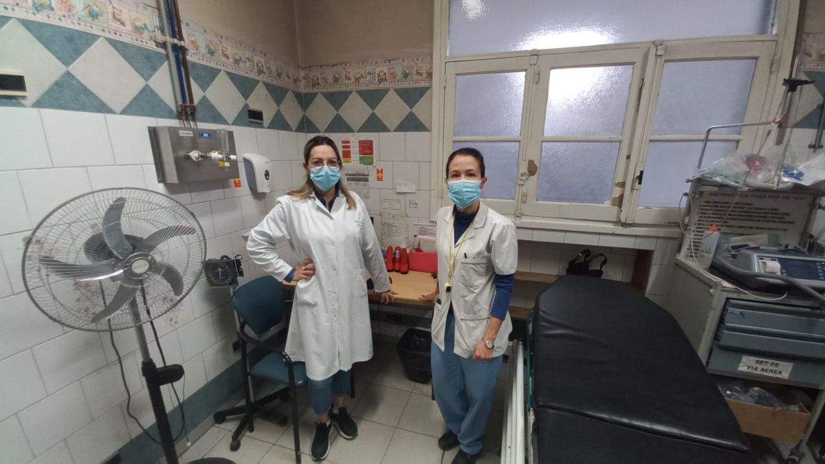 El servicio de guardia pediátrica del Español funciona con un profesional y personal de apoyo por turno. Foto: Matías Pascualetti