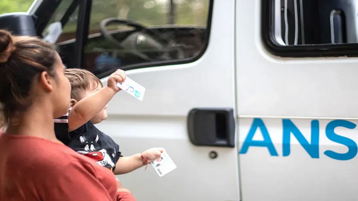 Consultá de forma fácil y segura el detalle de tus cobros de asignaciones. Ahora podés consultar en mi ANSES las asignaciones de cada uno de tus hijos de forma más completa, rápida y fácil. Consultá de forma fácil y segura el detalle de tus cobros de asignaciones. Ahora podés consultar en mi ANSES las asignaciones de cada uno de tus hijos de forma más completa, rápida y fácil.