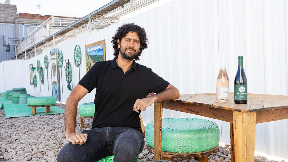 Un mendocino reconocido por proyectos de sustentabilidad recicla el 97% de los residuos de una bodega.