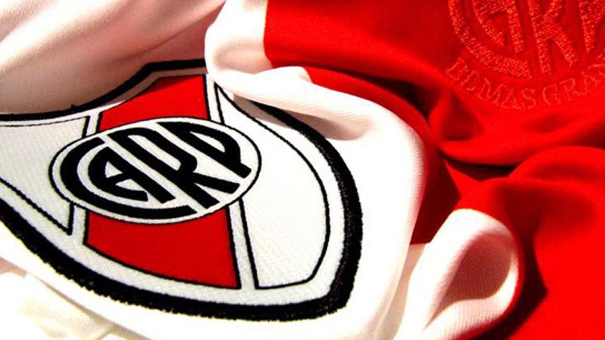 A River lo esperan 3 torneos, 26 partidos y un recorrido de miles de