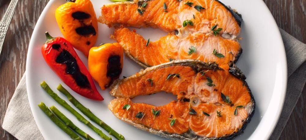 Comer pescado reduce el riesgo de ataque al corazón