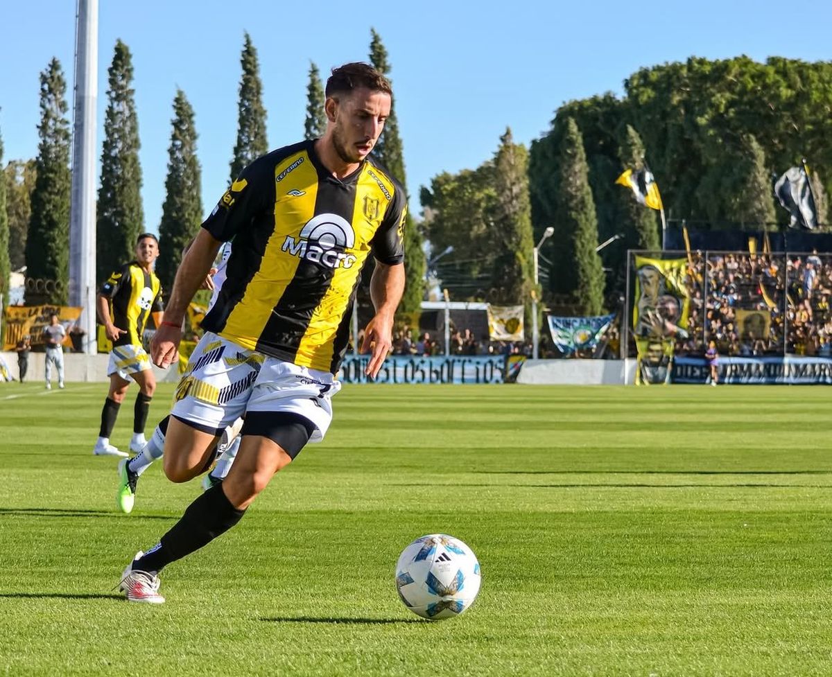 Diego Crego, a un paso de Independiente Rivadavia.