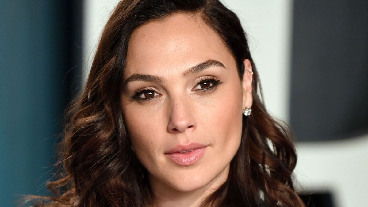 La actriz Gal Gadot interpreta a Sarah Black en la película de Netflix.