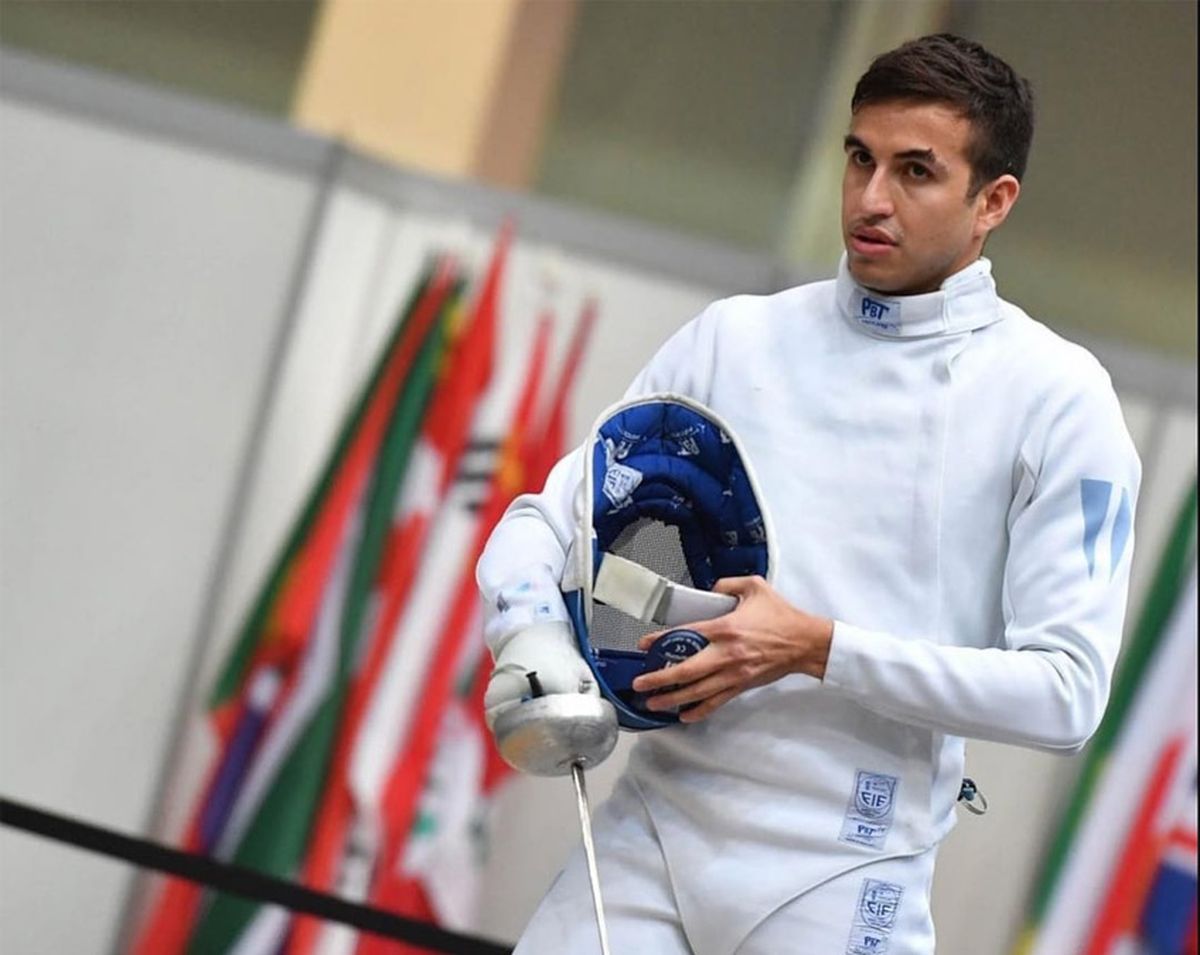 Jesús Lugones, abanderado mendocino en esgrima.