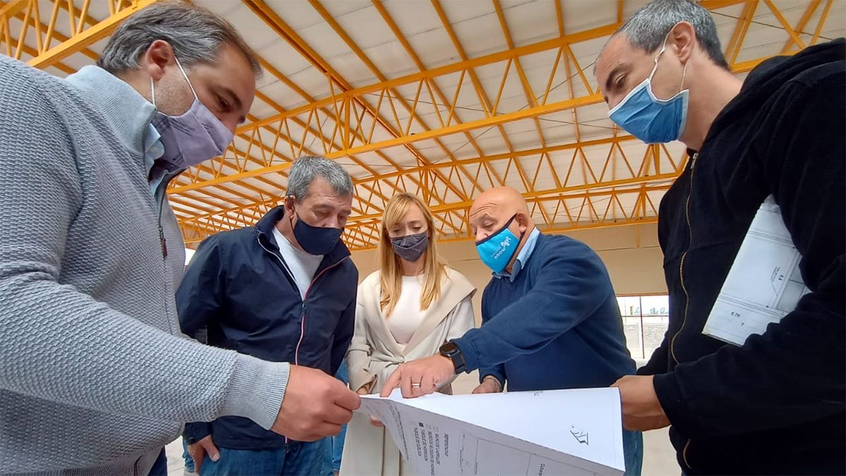 Matías Stevanato junto a los candidatos visitaron importantes obras para Maipú.