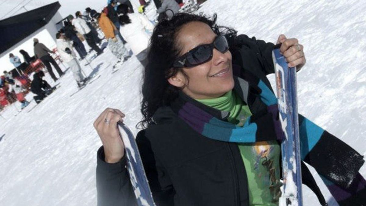 La médica de 52 años fue encontrada sin vida dentro de un corral de la casa donde vivía, en Tolhuin, Tierra del Fuego, y su pareja fue detenido