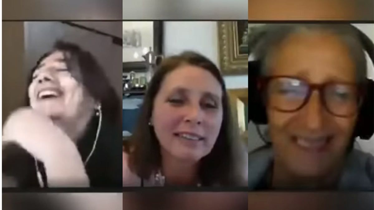 En la Universidad de Mendoza tres profesoras se burlaron de sus alumnos y quedaron registradas en video.