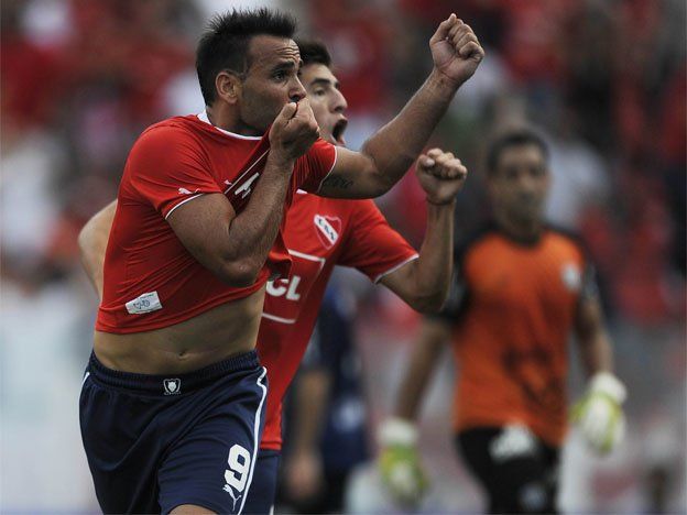 El Rojo, entonado por su vuelta al triunfo, visita a Unión de Santa Fe