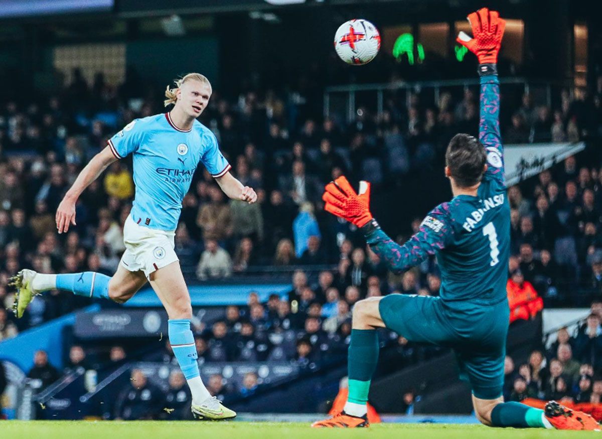 Haaland compartió el ataque con Julián Álvarez e hizo un golazo para el Manchester City