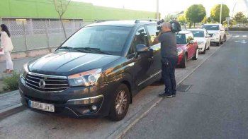 Murió una nena tras ser olvidada por su padre en una camioneta