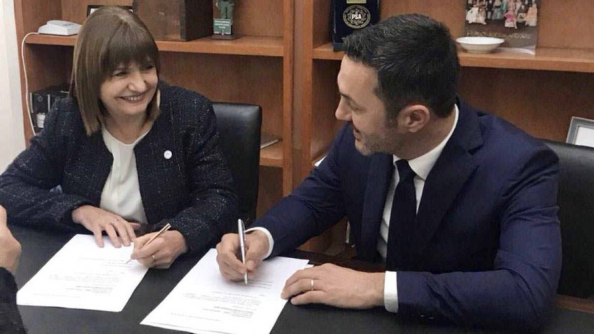 La fórmula presidencial de Juntos por el Cambio: Patricia Bullrich y Luis Petri.