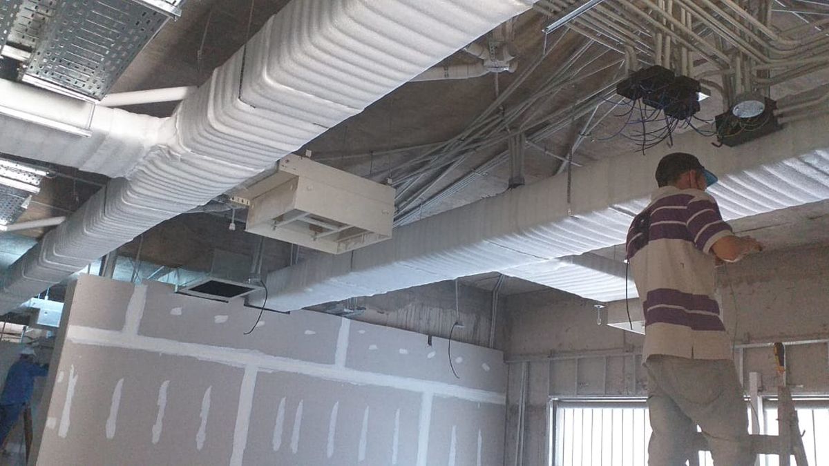 Los trabajos en el subsuelo del Hospital Central tienen un avance del 40%.