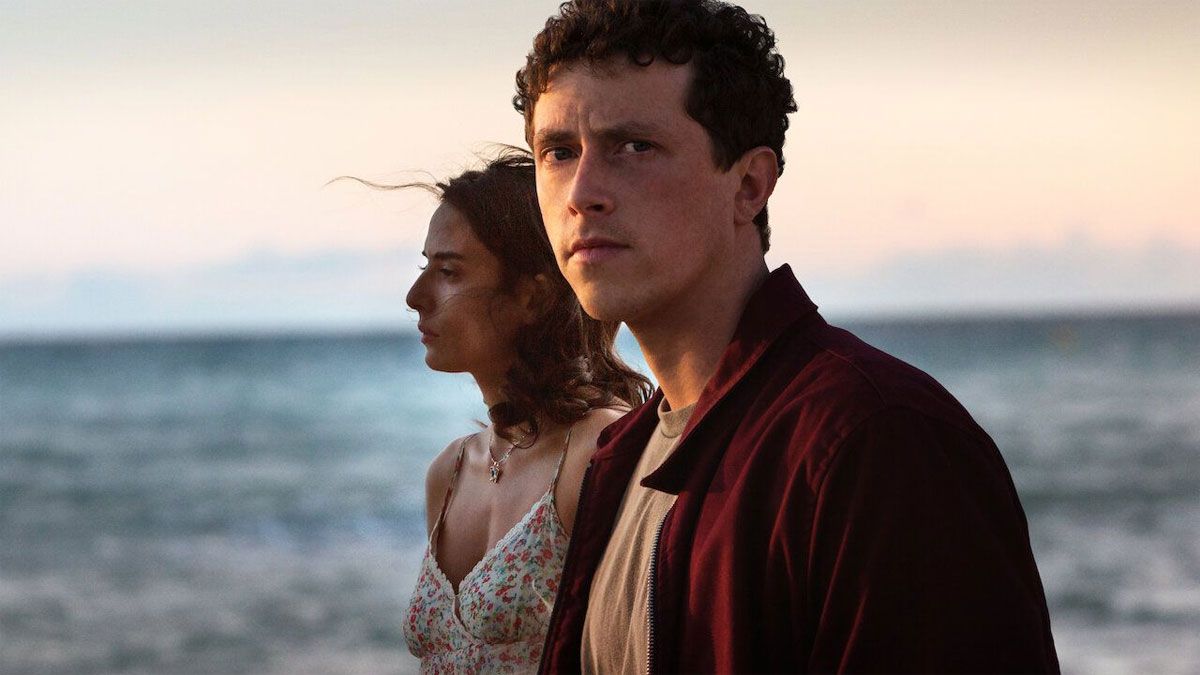 La serie Por siempre jamás, de Netflix, te dejará sin aliento desde el principio.