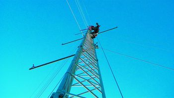 Accidente en las alturas: quién era el trabajador que arreglaba una antena y murió al caer desde 30 metros