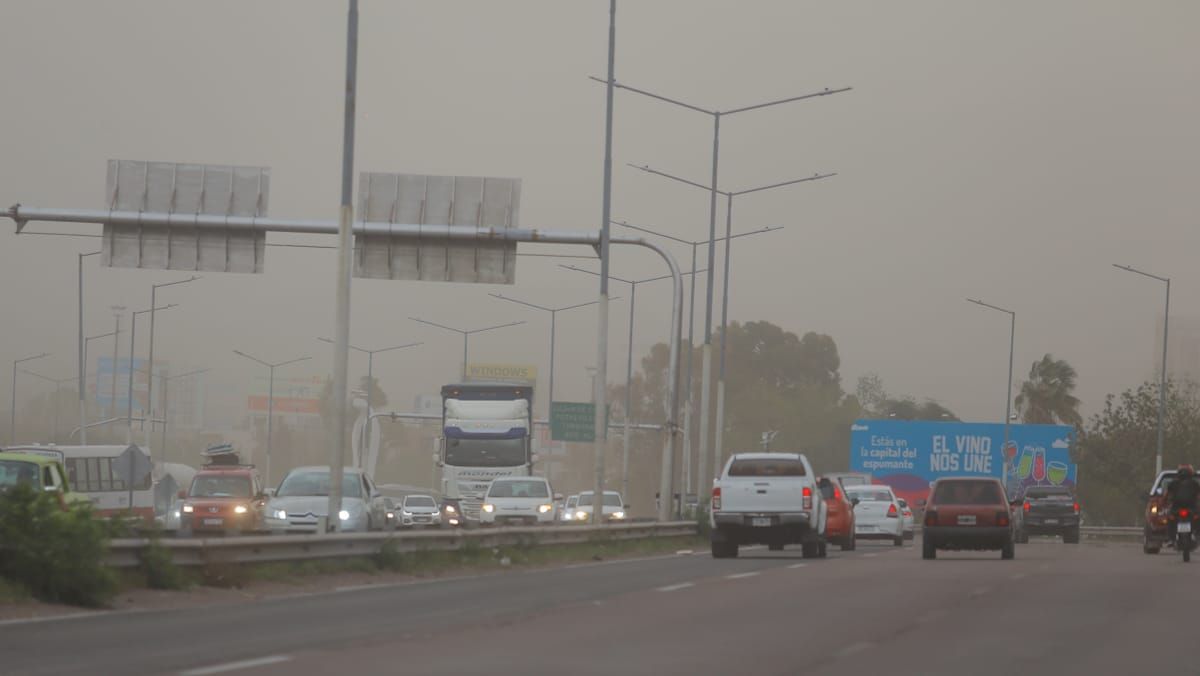 La alerta amarilla por viento del sur rige para casi toda la provincia durante el sábado. Imagen ilustrativa. La alerta amarilla por viento del sur rige para casi toda la provincia durante el sábado. Imagen ilustrativa.