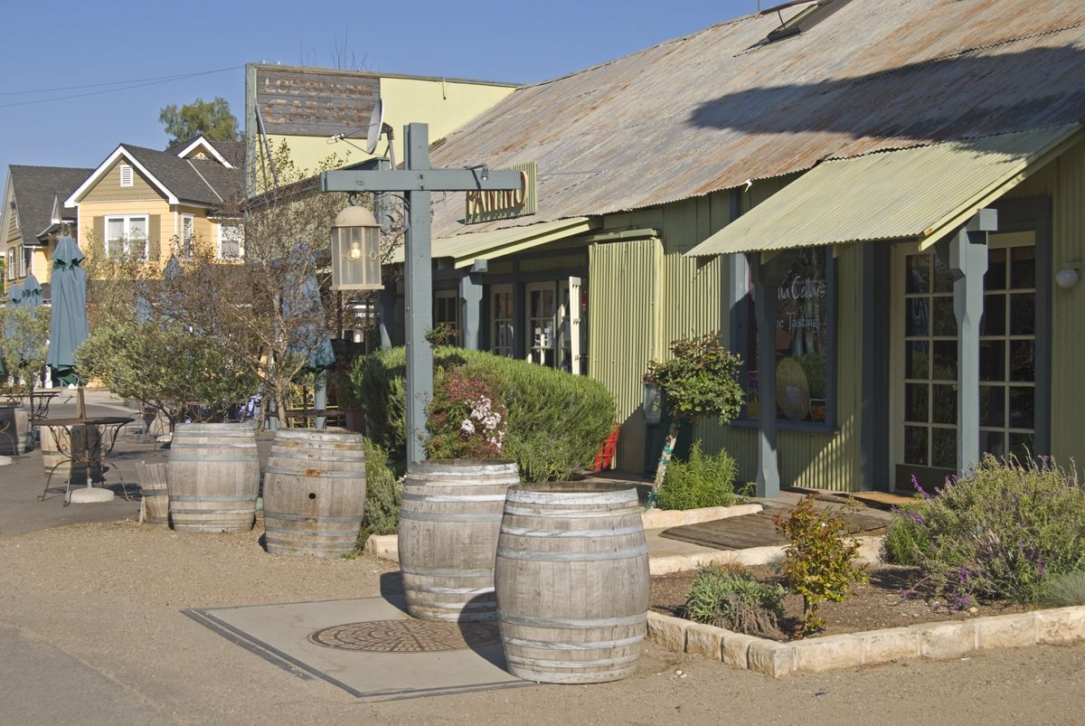 Este pueblo tiene todo para los amantes de los vinos.