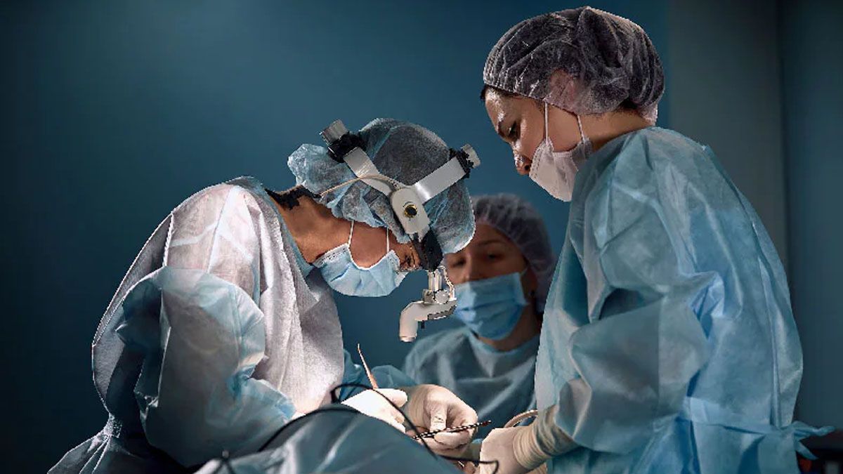 El DNU de Milei cosechó un nuevo revés de la Justicia, ahora con la medicina prepaga.