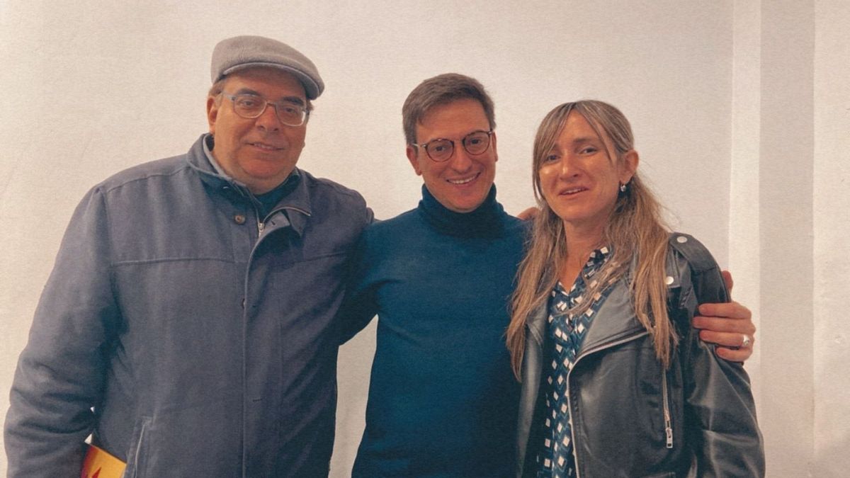 Gastón Pescarmona, del Partido Libertario de Mendoza; Álvaro Zicarelli, y Mercedes